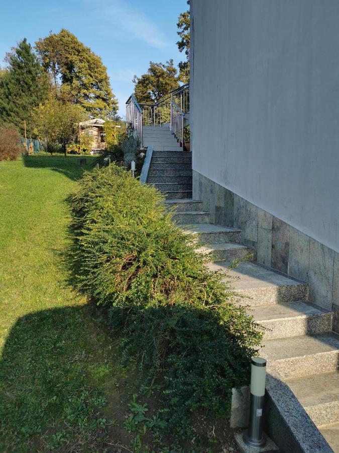 Astarea - Luxe Penthouse In Nature - Jacuzzi - Free Private Parking - Terrace & Balcony - Peace Zagrzeb Zewnętrze zdjęcie